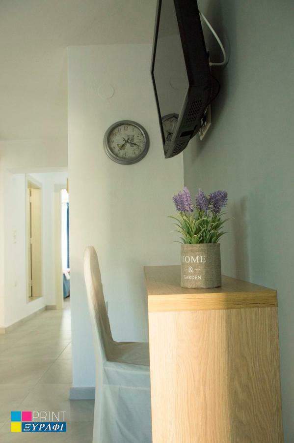 Evaggelia Design Suite Néa Péramos 外观 照片